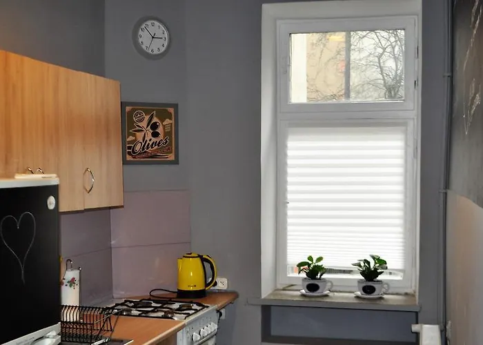 Проживание в семье Libroom *