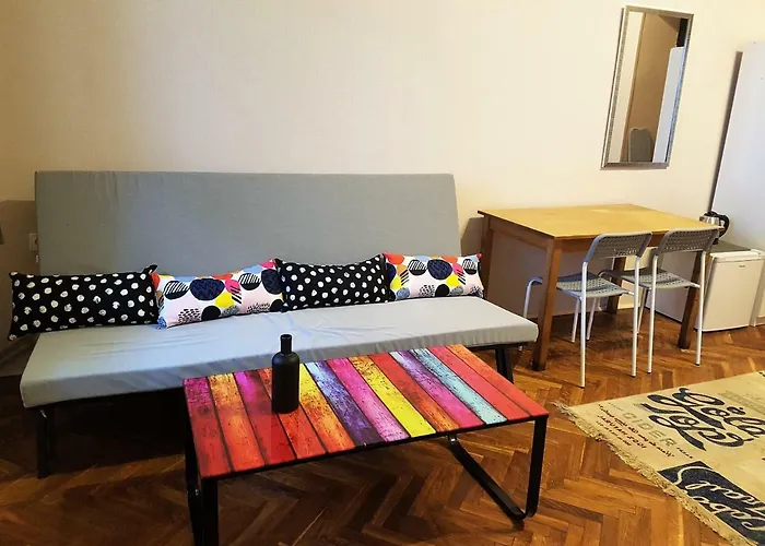 Проживание в семье Libroom